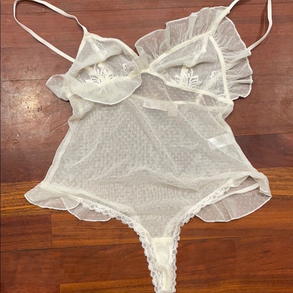 Chelsea 28 Sheer Ivory lingerie